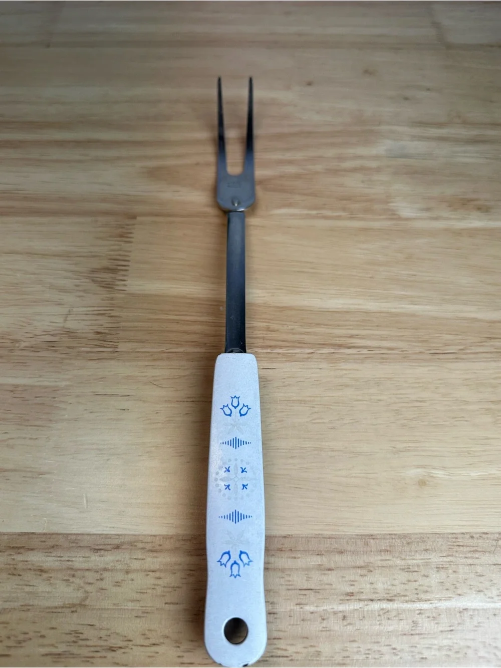 Ekco chromium plated Dutch tulip pattern meat serving fork USA 11 3/8 vintage